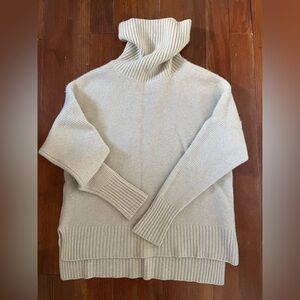 Elegant Cream Turtleneck Sweater